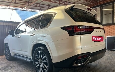 Lexus LX, 2022 год, 18 800 000 рублей, 24 фотография