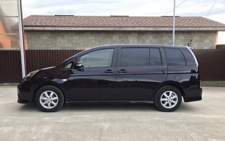 Toyota ISis I, 2012 год, 1 585 000 рублей, 7 фотография