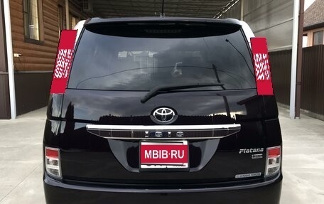 Toyota ISis I, 2012 год, 1 585 000 рублей, 8 фотография