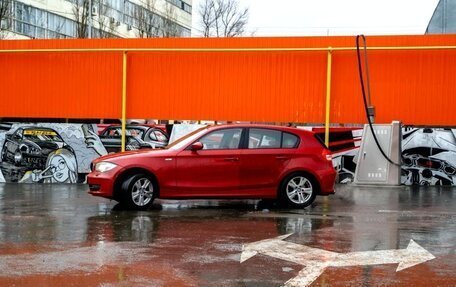 BMW 1 серия, 2008 год, 800 000 рублей, 7 фотография