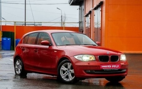 BMW 1 серия, 2008 год, 800 000 рублей, 6 фотография