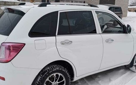 Lifan X60 I рестайлинг, 2013 год, 630 000 рублей, 8 фотография