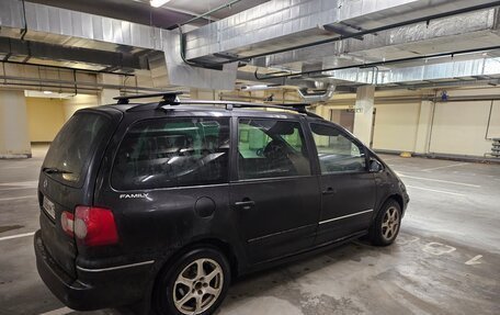 Volkswagen Sharan I рестайлинг, 2004 год, 590 000 рублей, 4 фотография