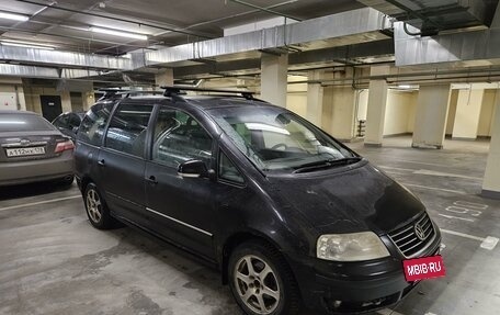 Volkswagen Sharan I рестайлинг, 2004 год, 590 000 рублей, 3 фотография