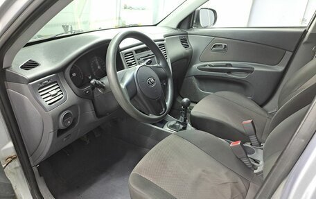 KIA Rio II, 2010 год, 516 900 рублей, 20 фотография