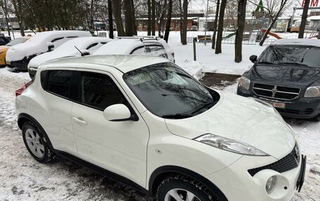 Nissan Juke II, 2012 год, 13 фотография