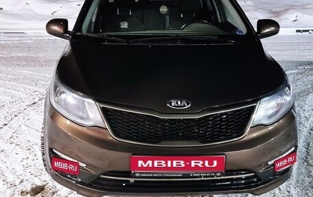 KIA Rio III рестайлинг, 2015 год, 700 000 рублей, 5 фотография