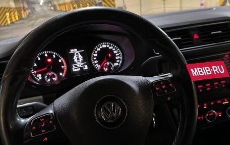 Volkswagen Jetta VI, 2013 год, 720 000 рублей, 13 фотография