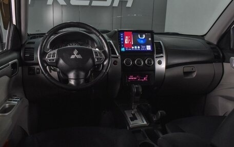 Mitsubishi Pajero Sport II рестайлинг, 2013 год, 1 699 000 рублей, 6 фотография