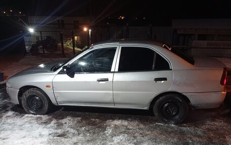 Mitsubishi Lancer VII, 2000 год, 145 000 рублей, 10 фотография