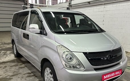 Hyundai Grand Starex Grand Starex I рестайлинг 2, 2009 год, 1 700 000 рублей, 30 фотография