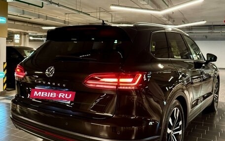 Volkswagen Touareg III, 2020 год, 5 800 000 рублей, 4 фотография