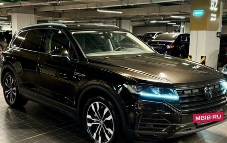 Volkswagen Touareg III, 2020 год, 5 800 000 рублей, 2 фотография