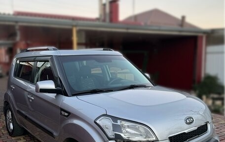 KIA Soul I рестайлинг, 2011 год, 950 000 рублей, 2 фотография