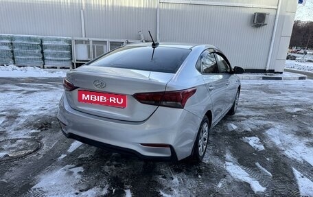 Hyundai Solaris II рестайлинг, 2018 год, 1 300 000 рублей, 4 фотография