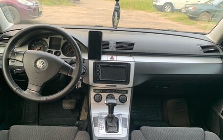 Volkswagen Passat B6, 2008 год, 780 000 рублей, 2 фотография