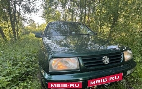 Volkswagen Vento, 1997 год, 400 000 рублей, 6 фотография