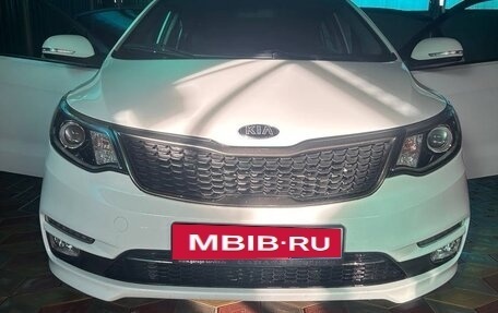 KIA Rio III рестайлинг, 2017 год, 1 399 000 рублей, 1 фотография