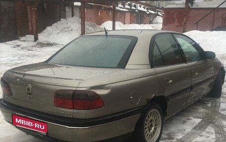 Opel Omega B, 1996 год, 135 000 рублей, 2 фотография