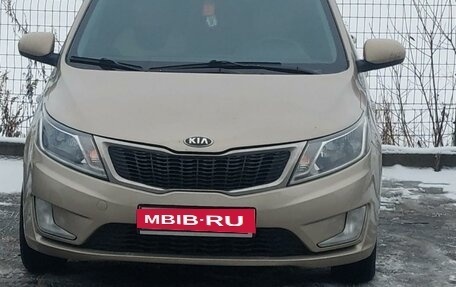 KIA Rio III рестайлинг, 2013 год, 800 000 рублей, 1 фотография