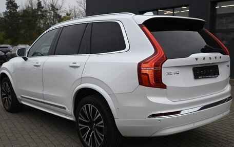 Volvo XC90 II рестайлинг, 2024 год, 9 760 000 рублей, 6 фотография