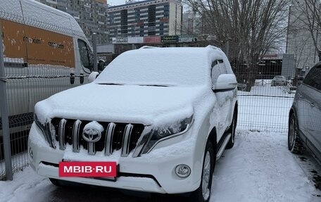 Toyota Land Cruiser Prado 150 рестайлинг 2, 2014 год, 4 200 000 рублей, 30 фотография