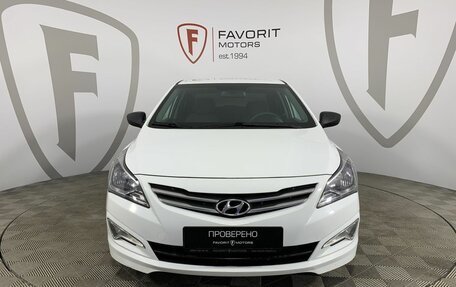 Hyundai Solaris II рестайлинг, 2015 год, 1 049 000 рублей, 2 фотография