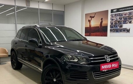 Volkswagen Touareg III, 2011 год, 2 250 000 рублей, 3 фотография