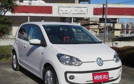 Volkswagen up! I рестайлинг, 2013 год, 574 000 рублей, 1 фотография