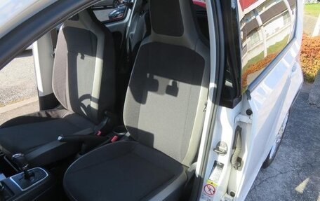 Volkswagen up! I рестайлинг, 2013 год, 574 000 рублей, 13 фотография