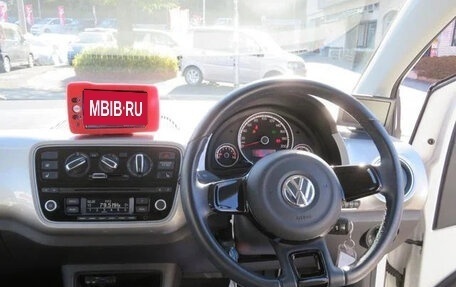 Volkswagen up! I рестайлинг, 2013 год, 574 000 рублей, 11 фотография