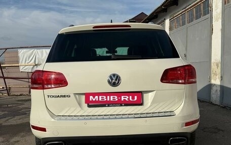 Volkswagen Touareg III, 2010 год, 2 400 000 рублей, 6 фотография