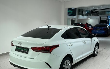 Hyundai Solaris II рестайлинг, 2020 год, 1 567 000 рублей, 6 фотография