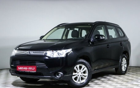 Mitsubishi Outlander III рестайлинг 3, 2013 год, 1 689 350 рублей, 1 фотография