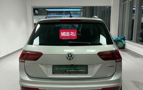 Volkswagen Tiguan II, 2017 год, 2 735 000 рублей, 7 фотография