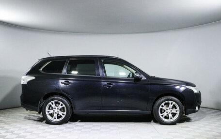 Mitsubishi Outlander III рестайлинг 3, 2012 год, 1 023 500 рублей, 4 фотография