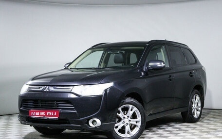 Mitsubishi Outlander III рестайлинг 3, 2012 год, 1 023 500 рублей, 1 фотография