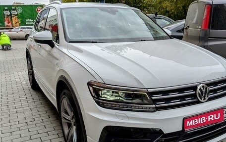 Volkswagen Tiguan II, 2019 год, 3 200 000 рублей, 1 фотография