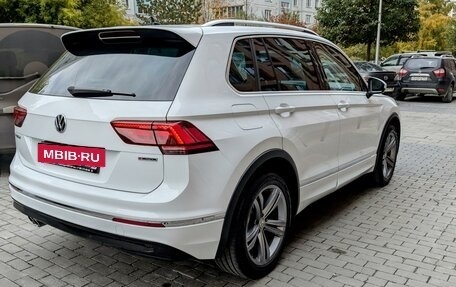 Volkswagen Tiguan II, 2019 год, 3 200 000 рублей, 13 фотография