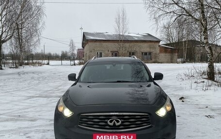 Infiniti FX II, 2011 год, 2 200 000 рублей, 3 фотография