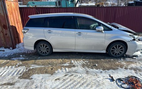 Toyota Wish II, 2013 год, 1 075 000 рублей, 4 фотография