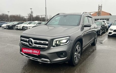 Mercedes-Benz GLB, 2020 год, 3 450 000 рублей, 2 фотография