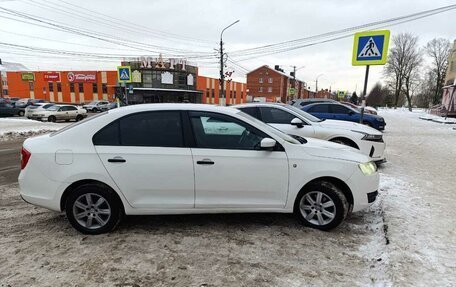 Skoda Rapid I, 2015 год, 650 000 рублей, 2 фотография