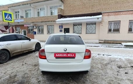 Skoda Rapid I, 2015 год, 650 000 рублей, 3 фотография