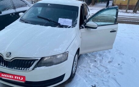 Skoda Rapid I, 2015 год, 650 000 рублей, 5 фотография