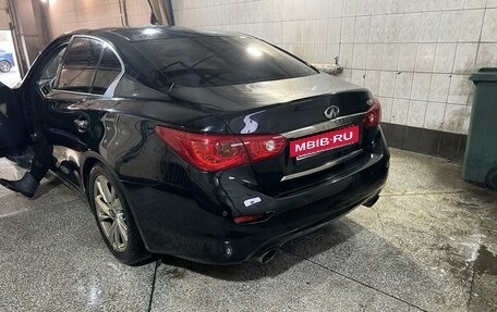 Infiniti Q50 I рестайлинг, 2014 год, 1 700 000 рублей, 2 фотография