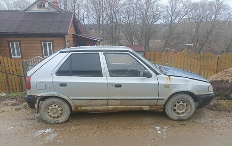 Skoda Felicia I рестайлинг, 1997 год, 40 000 рублей, 2 фотография