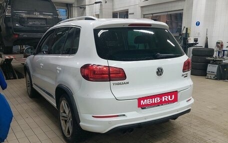 Volkswagen Tiguan I, 2016 год, 1 750 000 рублей, 3 фотография