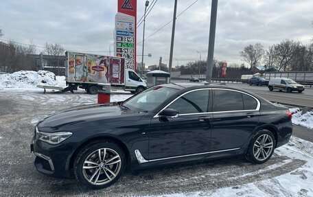 BMW 7 серия, 2018 год, 4 500 000 рублей, 2 фотография