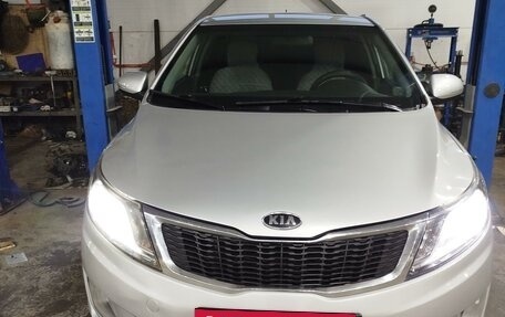 KIA Rio III рестайлинг, 2012 год, 690 000 рублей, 2 фотография